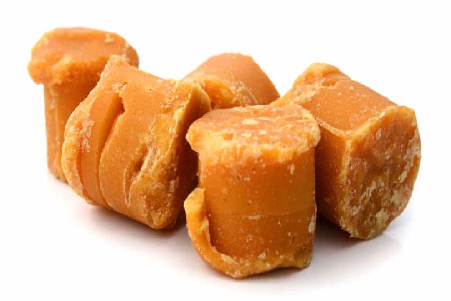 প্রাকৃতিক আখের গুড়